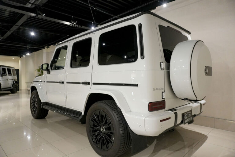 2024年式 メルセデスベンツ G450d ローンチエディション ダークプラチナ オパリスホワイト MQ4238