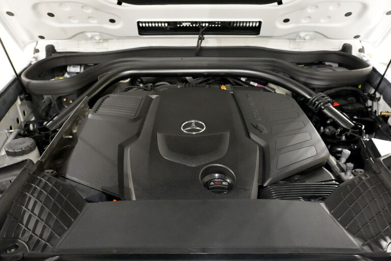 2024年式 メルセデスベンツ G450d ローンチエディション ダークプラチナ オパリスホワイト MQ4238