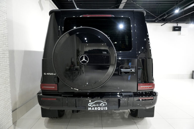 2025年式 メルセデスベンツ G450d ダークブラック MANUFAKTURプログラムプラス AMGライン オブシディアンブラック MQ4240