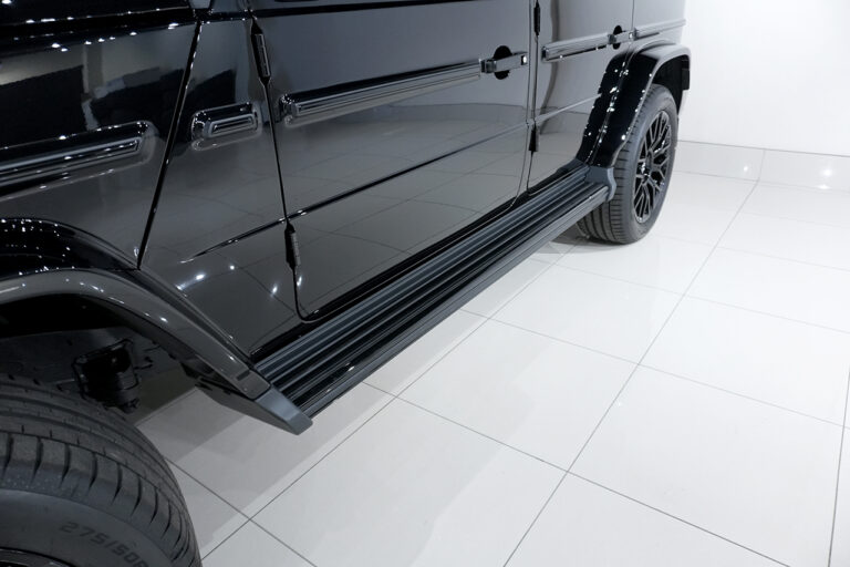 2025年式 メルセデスベンツ G450d ダークブラック MANUFAKTURプログラムプラス AMGライン オブシディアンブラック MQ4240