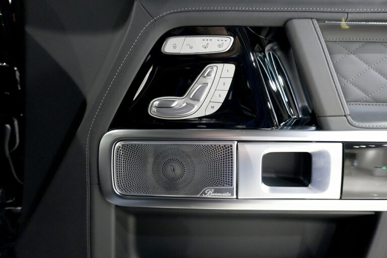 2025年式 メルセデスベンツ G450d ダークブラック MANUFAKTURプログラムプラス AMGライン オブシディアンブラック MQ4240