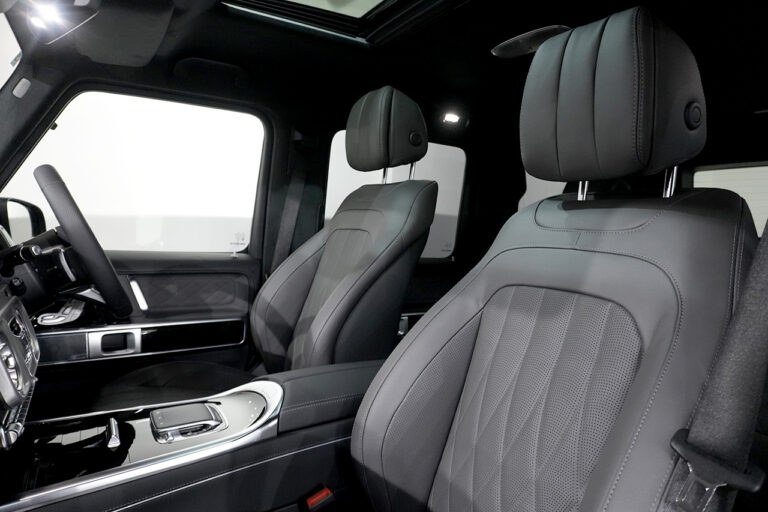 2025年式 メルセデスベンツ G450d ダークブラック MANUFAKTURプログラムプラス AMGライン オブシディアンブラック MQ4240