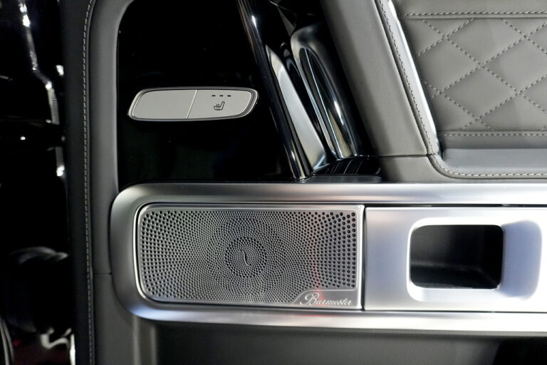 2025年式 メルセデスベンツ G450d ダークブラック MANUFAKTURプログラムプラス AMGライン オブシディアンブラック MQ4240