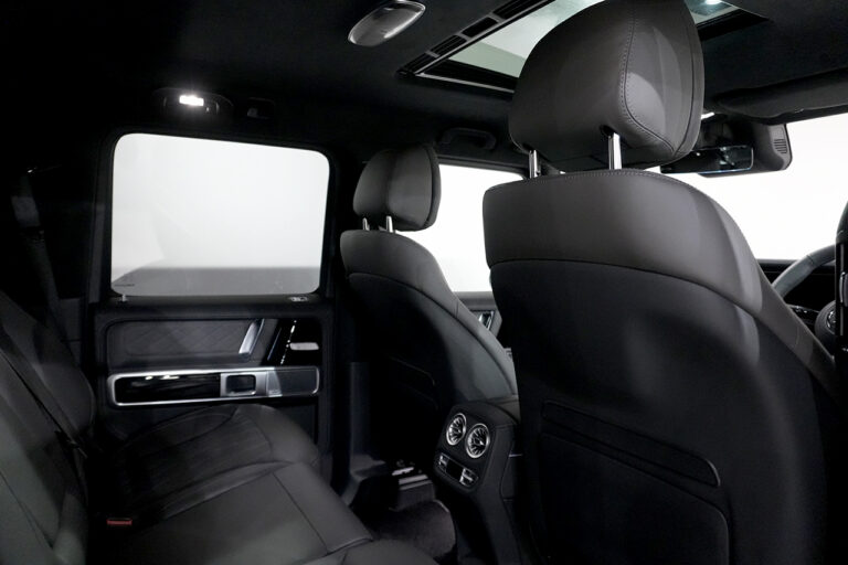2025年式 メルセデスベンツ G450d ダークブラック MANUFAKTURプログラムプラス AMGライン オブシディアンブラック MQ4240