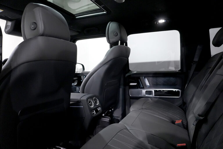 2025年式 メルセデスベンツ G450d ダークブラック MANUFAKTURプログラムプラス AMGライン オブシディアンブラック MQ4240