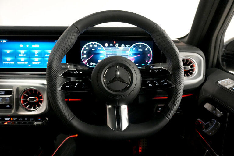 2025年式 メルセデスベンツ G450d ダークブラック MANUFAKTURプログラムプラス AMGライン オブシディアンブラック MQ4240