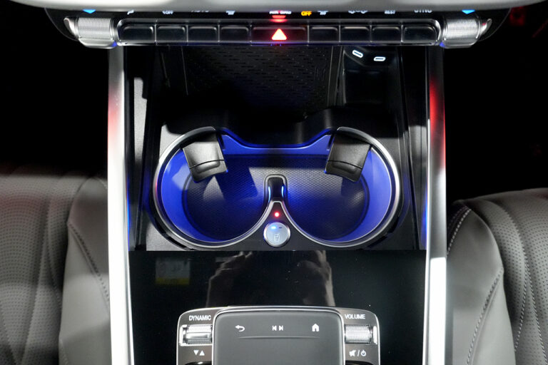 2025年式 メルセデスベンツ G450d ダークブラック MANUFAKTURプログラムプラス AMGライン オブシディアンブラック MQ4240