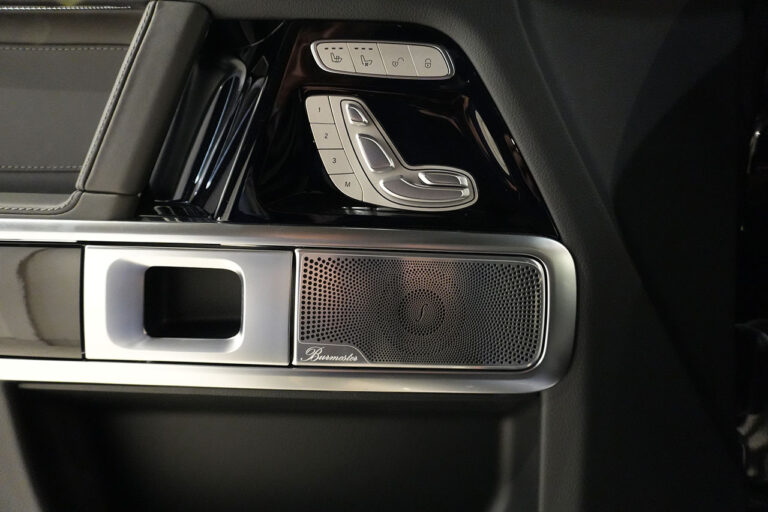 2023年式 メルセデスベンツ G400d Gmanufakturプログラム AMGライン オブシディアンブラック MQ4242