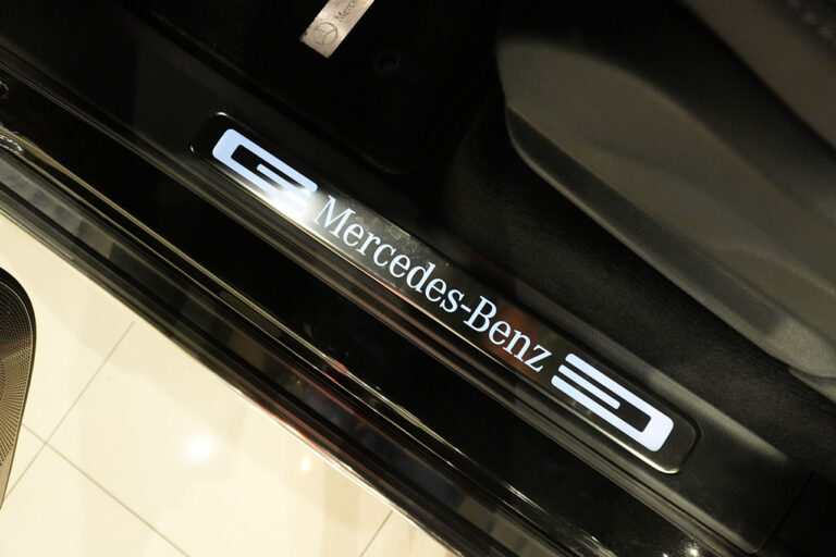 2023年式 メルセデスベンツ G400d Gmanufakturプログラム AMGライン オブシディアンブラック MQ4242