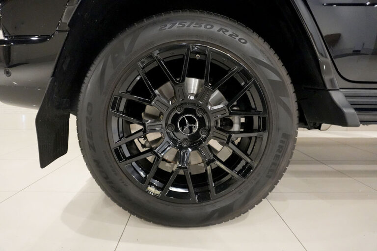 2023年式 メルセデスベンツ G400d Gmanufakturプログラム AMGライン オブシディアンブラック MQ4242