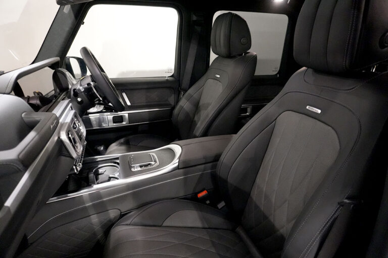 2025年モデル メルセデスAMG G63 MANUFAKTURプログラムプラス AMGナイトパッケージ MANUFAKTURオリーブ MQ4252