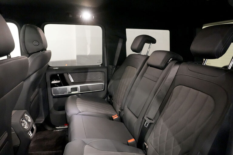 2025年モデル メルセデスAMG G63 MANUFAKTURプログラムプラス AMGナイトパッケージ MANUFAKTURオリーブ MQ4252