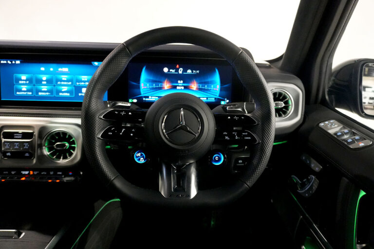 2025年モデル メルセデスAMG G63 MANUFAKTURプログラムプラス AMGナイトパッケージ MANUFAKTURオリーブ MQ4252