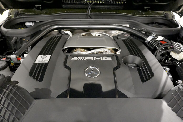 2025年モデル メルセデスAMG G63 MANUFAKTURプログラムプラス AMGナイトパッケージ MANUFAKTURオリーブ MQ4252