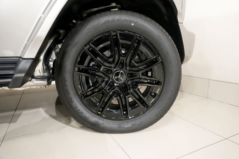2026年式 MP202601 メルセデスベンツ G450d AMGライン MANUFAKTURプログラムプラス ナイトパッケージ モハーベシルバー　MQ4178
