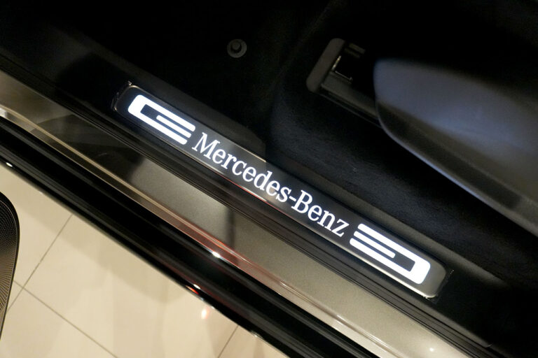 2026年式 MP202601 メルセデスベンツ G450d AMGライン MANUFAKTURプログラムプラス ナイトパッケージ モハーベシルバー　MQ4178