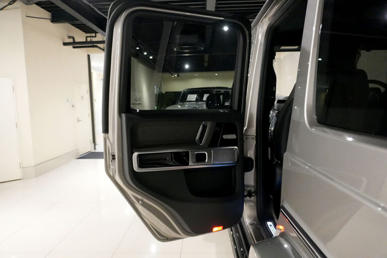 2026年式 MP202601 メルセデスベンツ G450d AMGライン MANUFAKTURプログラムプラス ナイトパッケージ モハーベシルバー　MQ4178
