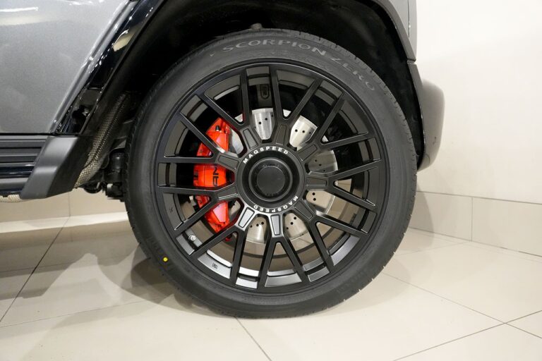 2026年式 メルセデスAMG G63 maqspeed 9 MANUFAKTURプログラムプラス AMGナイトPKG グラファイトグレー MQ4184