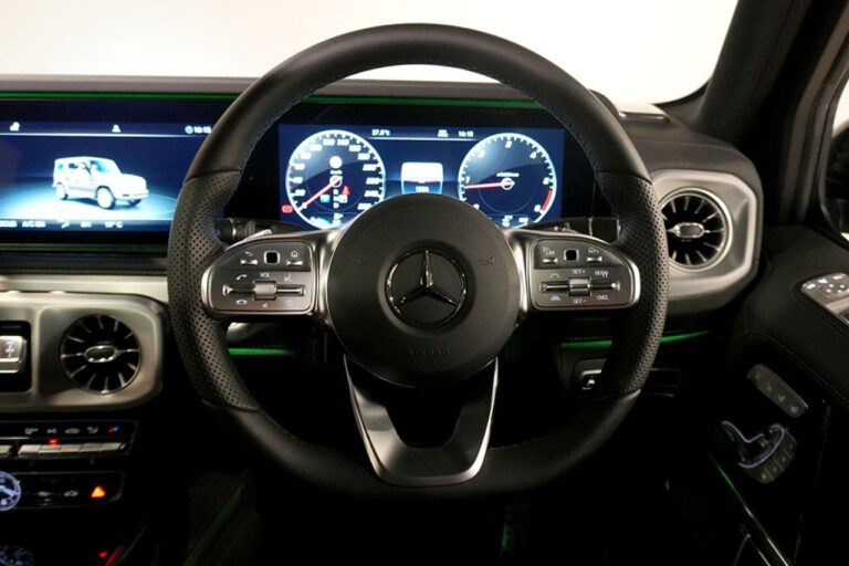 2023年式 メルセデスベンツ G400d maqspeed 12 ダークブラック Gmanufakturプログラム+ オブシディアンブラック MQ4241