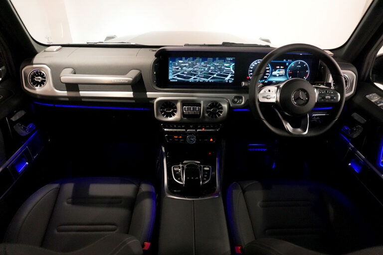 2023年式 メルセデスベンツ G400d ミッドナイト Gmanufakturプログラム AMGライン MQ4244