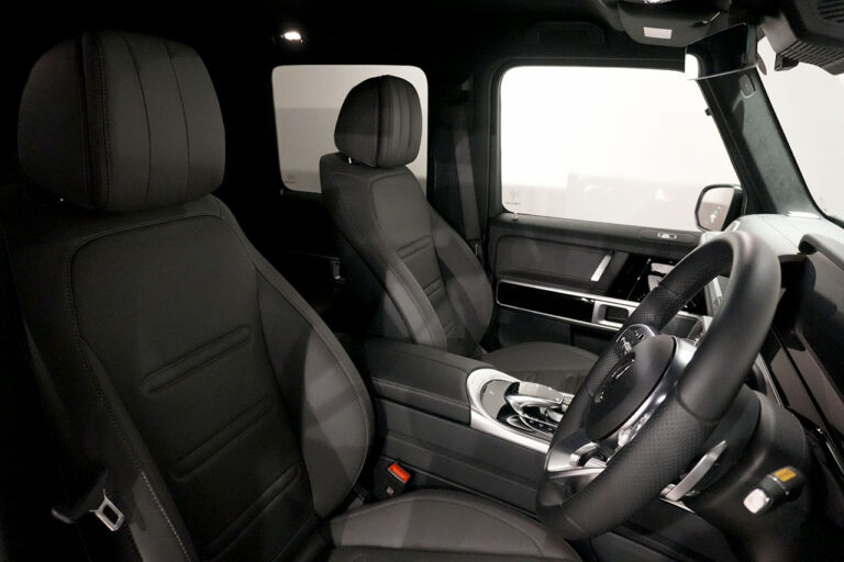2023年式 メルセデスベンツ G400d ミッドナイト Gmanufakturプログラム AMGライン MQ4244
