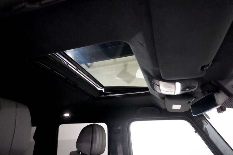 2023年式 メルセデスベンツ G400d ミッドナイト Gmanufakturプログラム AMGライン MQ4244