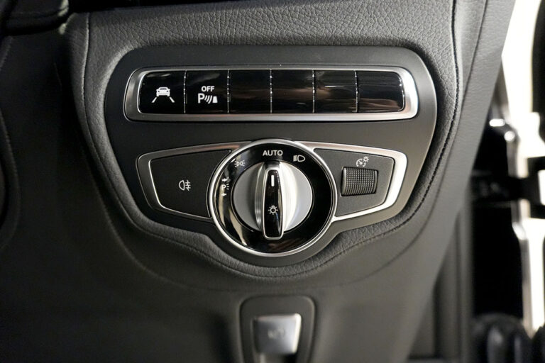 2023年式 メルセデスベンツ G400d ミッドナイト Gmanufakturプログラム AMGライン MQ4244