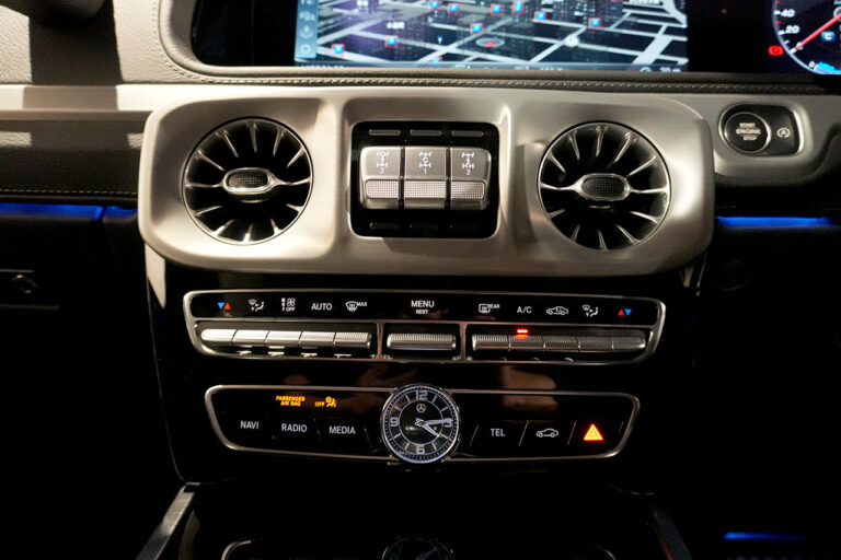 2023年式 メルセデスベンツ G400d ミッドナイト Gmanufakturプログラム AMGライン MQ4244