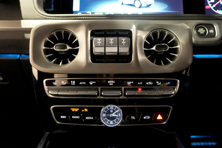 2023年式 メルセデスベンツ G400d Gmanufakturプログラム ダークブラック AMGライン オブシディアンブラック MQ4258