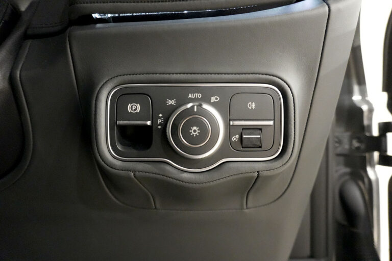 2025年式 メルセデスベンツG450d maqspeed 12 MANUFAKTURプログラム+ AMGライン グラファイト MQ4262