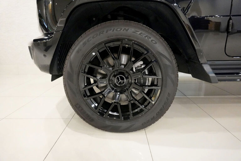 2023年式メルセデスベンツ G400d maqspeed 9 ダークブラック AMGライン Gmanufakturプログラム オブシディアンブラック MQ4259