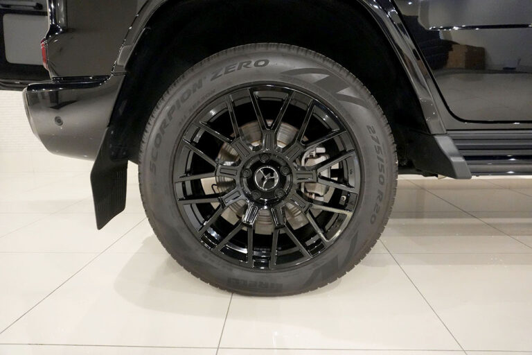 2023年式メルセデスベンツ G400d maqspeed 9 ダークブラック AMGライン Gmanufakturプログラム オブシディアンブラック MQ4259