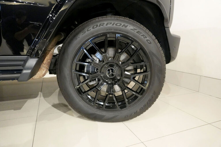 2023年式メルセデスベンツ G400d maqspeed 9 ダークブラック AMGライン Gmanufakturプログラム オブシディアンブラック MQ4259