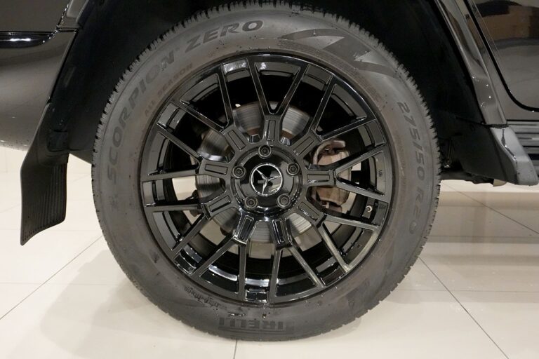 2023年式 メルセデスベンツ G400d maqspeed 9 ダークブラック AMGライン オブシディアンブラック MQ4267
