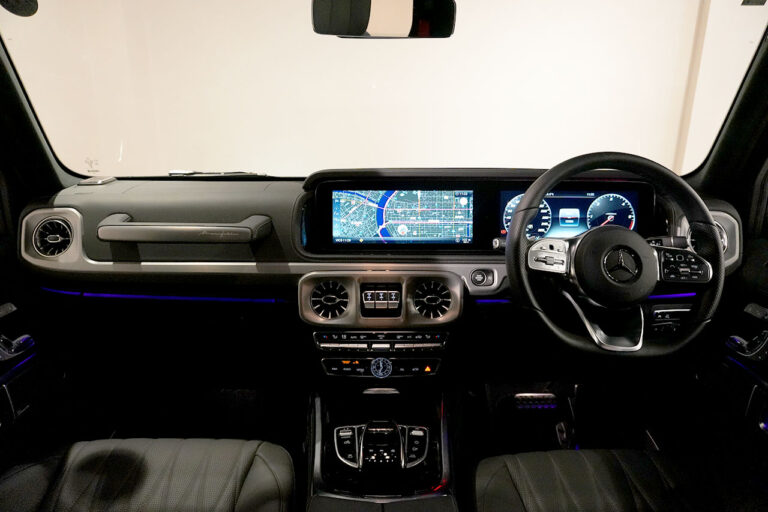 2024年式 メルセデスベンツ G400d ダークプラチナ Gmanufakturプログラム+ AMGライン オパリスホワイト MQ4270