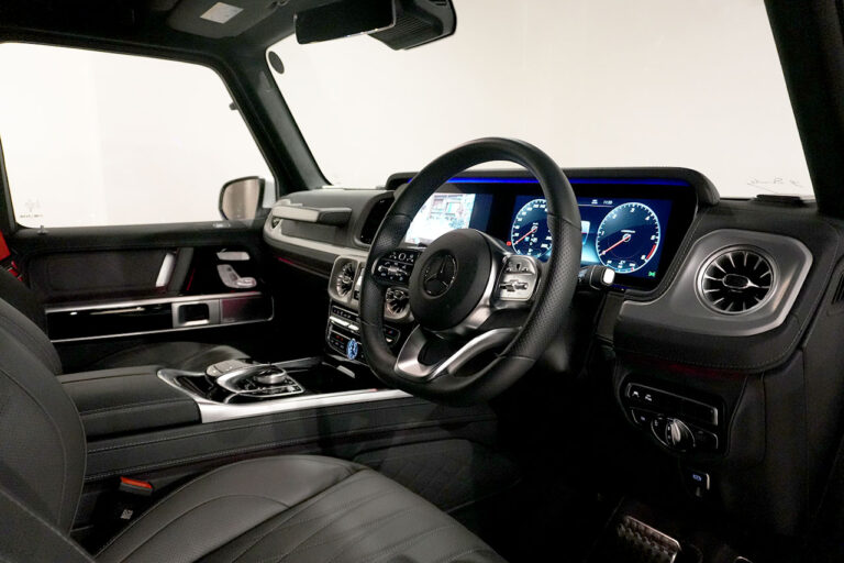 2024年式 メルセデスベンツ G400d ダークプラチナ Gmanufakturプログラム+ AMGライン オパリスホワイト MQ4270