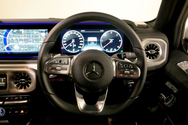 2024年式 メルセデスベンツ G400d ダークプラチナ Gmanufakturプログラム+ AMGライン オパリスホワイト MQ4270