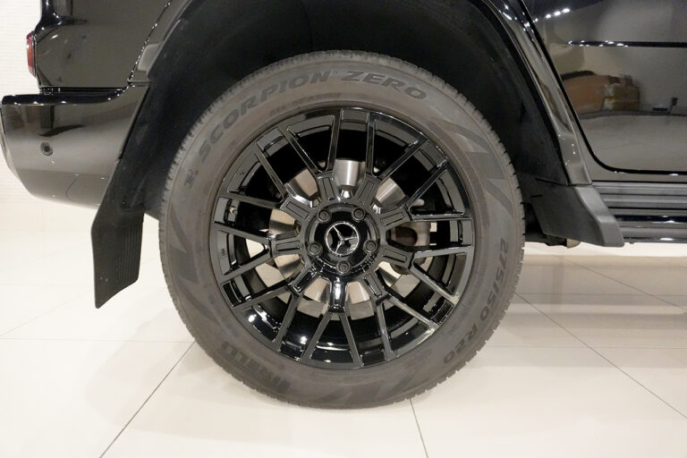 2021年式 メルセデスベンツ G350d ダークブラック AMGライン ラグジュアリーPKG オブシディアンブラック MQ4273