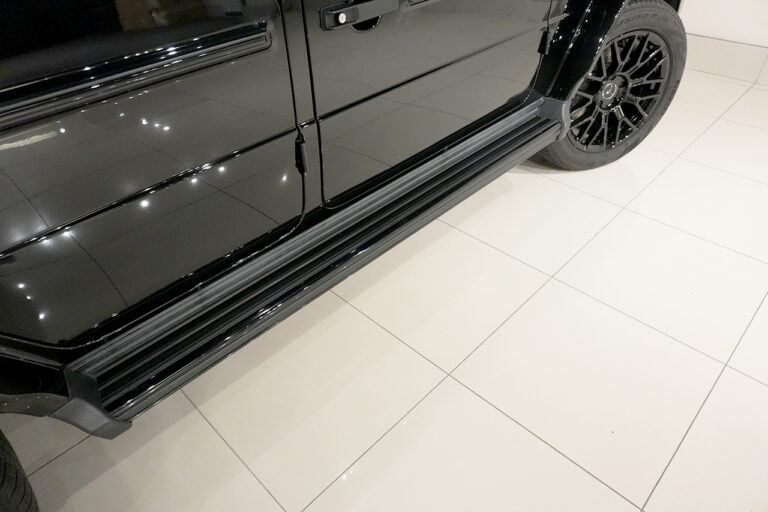 2021年式 メルセデスベンツ G350d ダークブラック AMGライン ラグジュアリーPKG オブシディアンブラック MQ4273