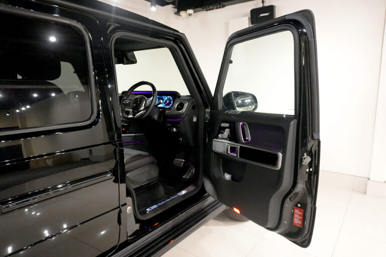 2021年式 メルセデスベンツ G350d ダークブラック AMGライン ラグジュアリーPKG オブシディアンブラック MQ4273