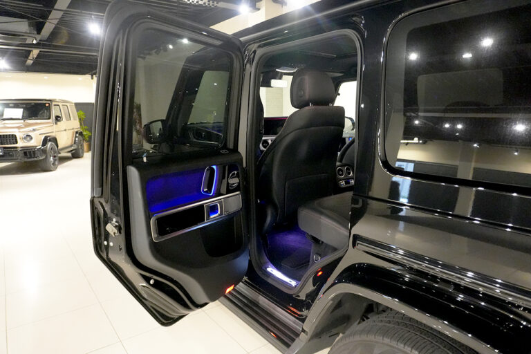 2021年式 メルセデスベンツ G350d ダークブラック AMGライン ラグジュアリーPKG オブシディアンブラック MQ4273