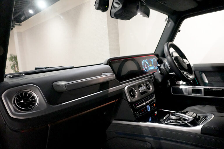 2023年式 メルセデスベンツ G400d Gmanufakturプログラム+ AMGライン オパリスホワイト MQ4275