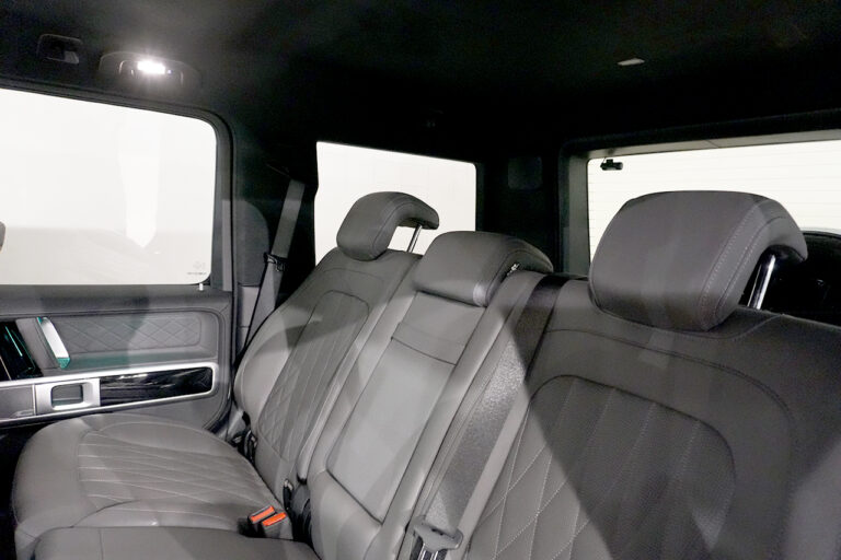 2023年式 メルセデスベンツ G400d Gmanufakturプログラム+ AMGライン オパリスホワイト MQ4275