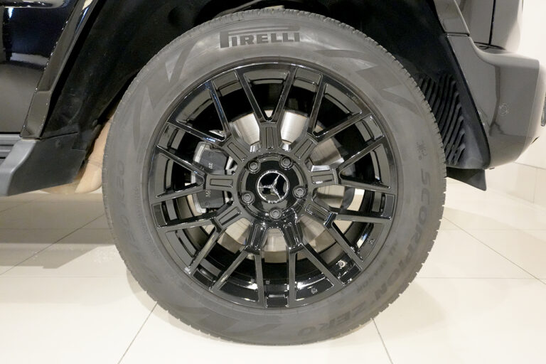 2023年式 メルセデスベンツ G400d maqspeed 9 ダークブラック Gmanufakturプログラム AMGライン オブシディアンブラック MQ4277