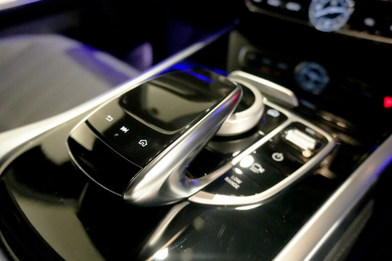 2023年式 メルセデスベンツ G400d maqspeed 12 ダークブラック Gmanufakturプログラム+ AMGライン オブシディアンブラック MQ4278