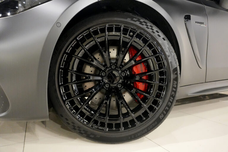 2024年式 メルセデスAMG CLE53 4MATIC+ クーペ AMGダイナミックPKG グラファイトグレーマグノ MQ4284