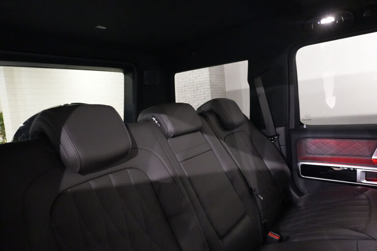 2026年式 メルセデスベンツ G450d AMGライン ナイトPKG MANUAKTURプログラム+ グラファイト MQ4226