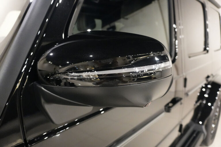 2026年式 メルセデスベンツ G450d 左ハンドル AMGライン ナイトPKG MANUFAKTURプログラム+ オブシディアンブラック MQ4229