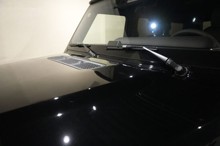 2026年式 メルセデスベンツ G450d 左ハンドル AMGライン ナイトPKG MANUFAKTURプログラム+ オブシディアンブラック MQ4229
