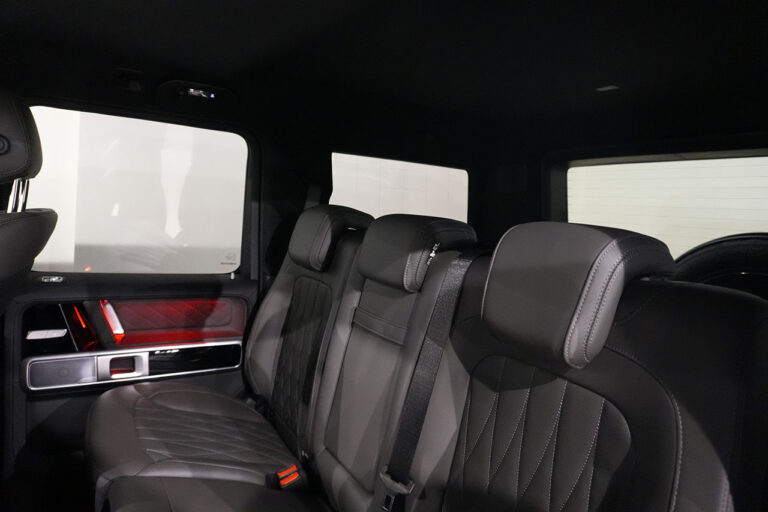 2026年式 メルセデスベンツ G450d 左ハンドル AMGライン ナイトPKG MANUFAKTURプログラム+ オブシディアンブラック MQ4229